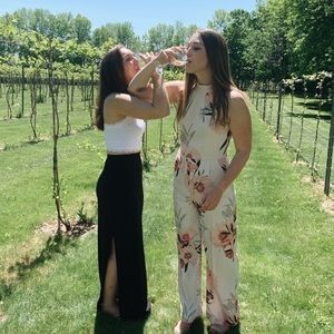 Meet your Posher, Charlotte